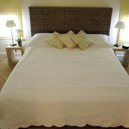 Apartman 3 With Terrace And Pool *