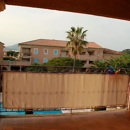 3 With Terrace And Pool Saint-Tropez