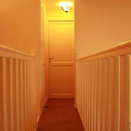 3 With Terrace And Pool Apartman *